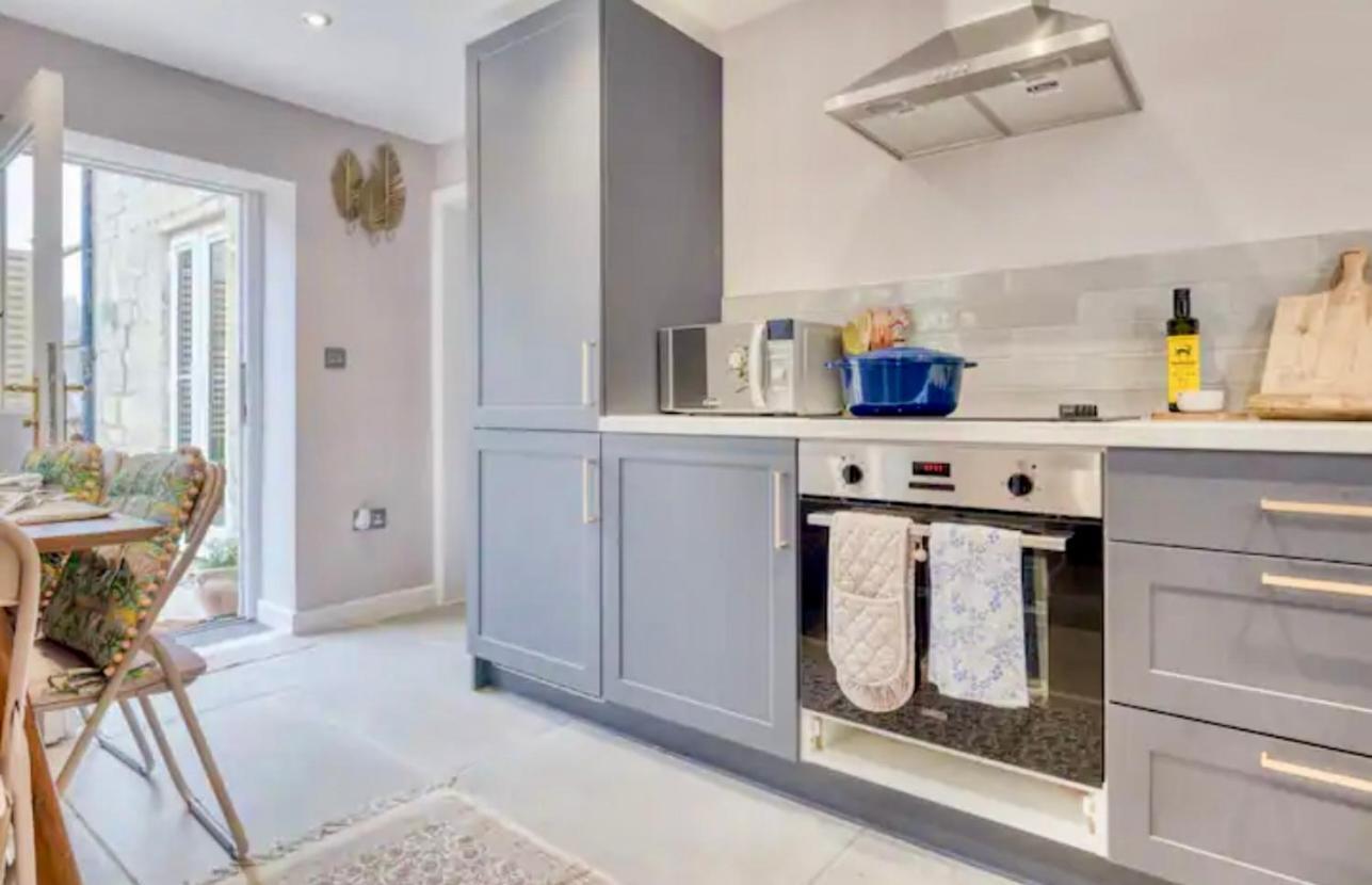 Luxury Cotswolds Cottage With Hot Tub Winchcombe Bagian luar foto