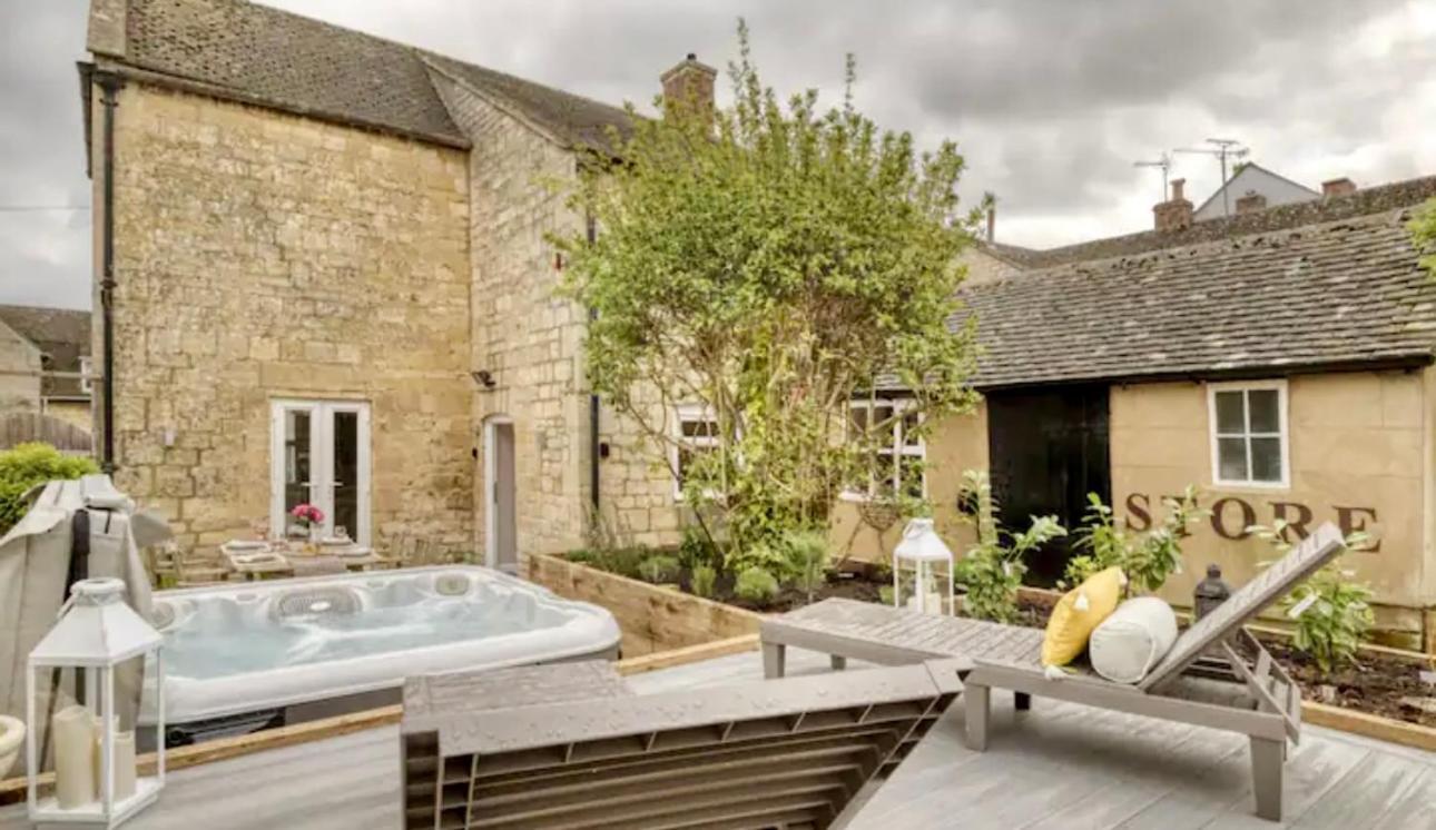 Luxury Cotswolds Cottage With Hot Tub Winchcombe Bagian luar foto