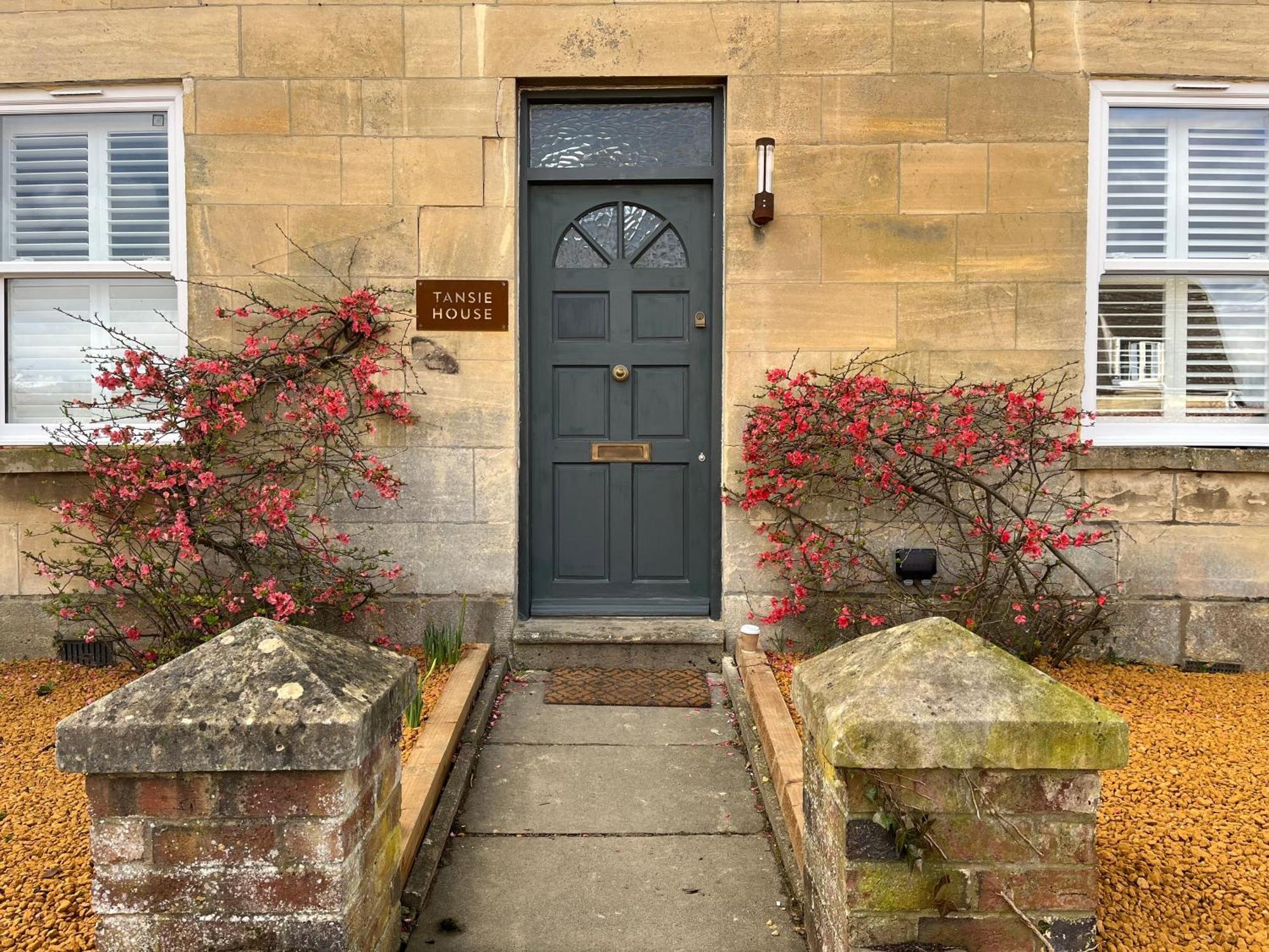 Luxury Cotswolds Cottage With Hot Tub Winchcombe Bagian luar foto